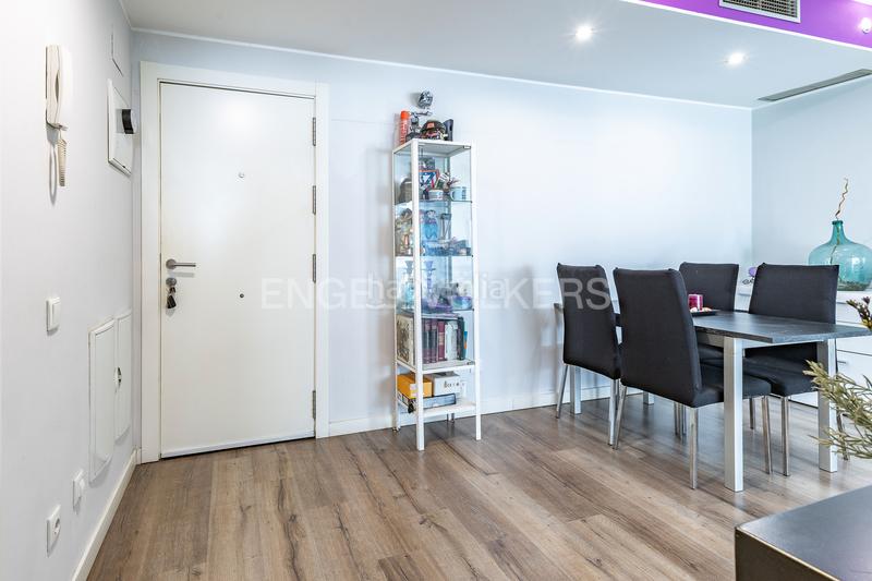 Foto 4e5ccf10-1ecf-44b3-9e8b-85594a09bf4a. Apartament amb calefacció aparcament piscina a Port Badalona