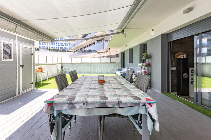 Foto 524d7335-798a-4227-b760-b00c140ca017. Apartament amb calefacció aparcament piscina a Port Badalona