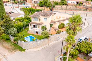 Casa a Sant Vicenç dels Horts. Increíble casa en sant vicenç del horts