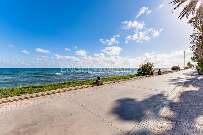 Foto e30d622b-bd4b-45a5-9017-145cce0f375f. Lloguer àtic amb calefacció aparcament piscina a Sitges