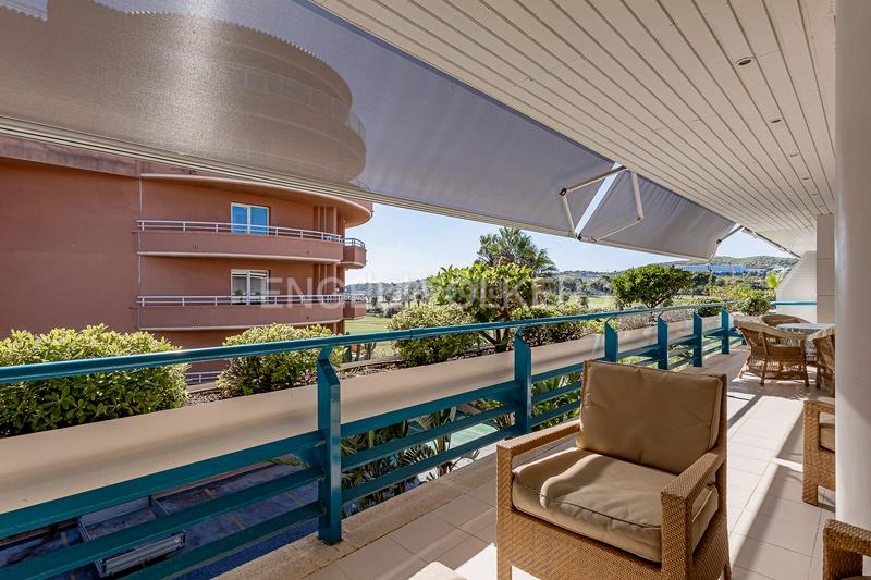 Foto 8670185c-d46f-4c1e-bff2-6d2ab5d74ec4. Location attique avec chauffage parking piscine dans Sitges