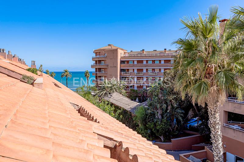 Foto 8b25baae-c791-4e93-bbc4-d9343ac17ac9. Miete dachwohnung mit heizung parking pool in Can Girona - Terramar - Vinyet Sitges