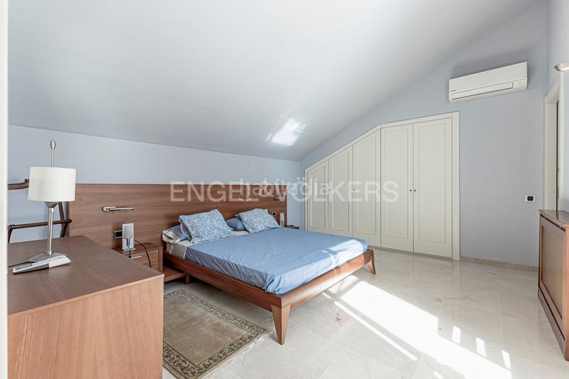 Foto b44e8b87-8f34-4851-b2d7-adf1e3fdc27e. Miete dachwohnung mit heizung parking pool in Can Girona - Terramar - Vinyet Sitges