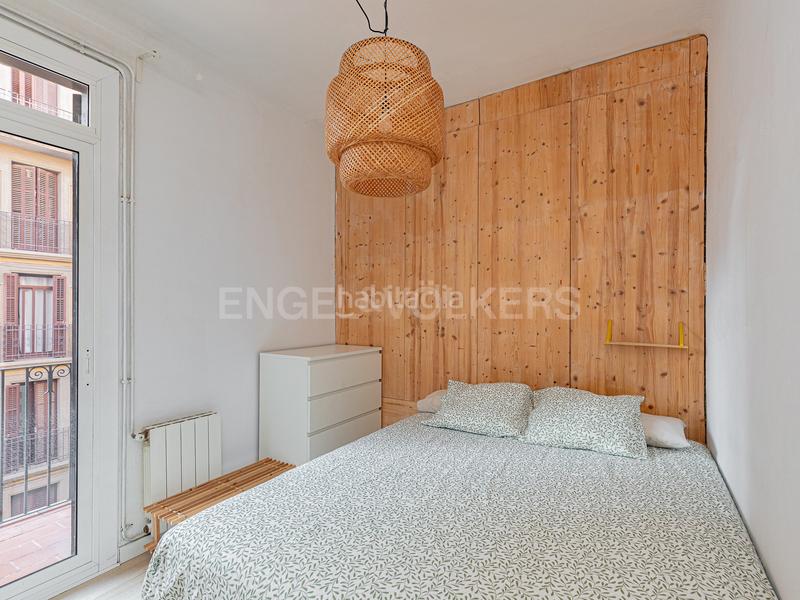 Foto 6c210c75-6aa2-45cb-852c-4c16e7d2fee8. Alquiler apartamento precioso y luminoso piso temporal en paral.lel en Barcelona