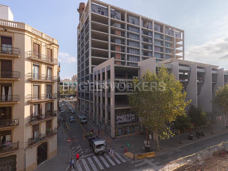 Foto 5bdcc9f2-ed6c-4b3c-b31b-30661b14b2a6. Location appartement avec chauffage dans El Poble Sec - Parc de Montjuïc Barcelona