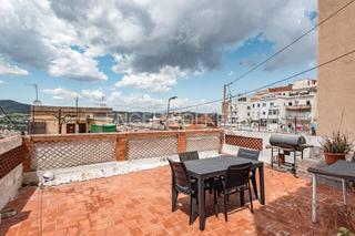 Appartement à Carmel. Acogedor piso  con  amplia terraza e  impresionantes vistas a la