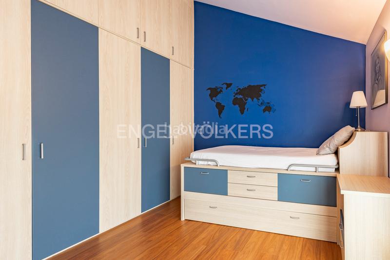 Foto d773f758-3524-4ac0-877e-55aa685cbe81. Casa preciosa casa, confort excepcional y un jardín que enamora en Castelldefels