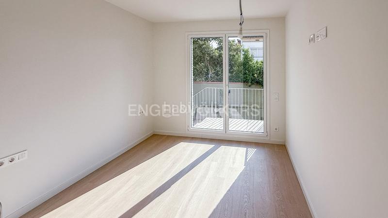 Foto b50b0eae-6a44-4e7f-b2cf-3e99d9ac44ca. Miete appartement mit heizung parking pool in Baixador Castelldefels