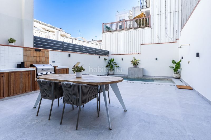 Foto eeade427-ca80-4377-b0dd-1f432d8a2200. Casa amb calefacció aparcament piscina a Calella