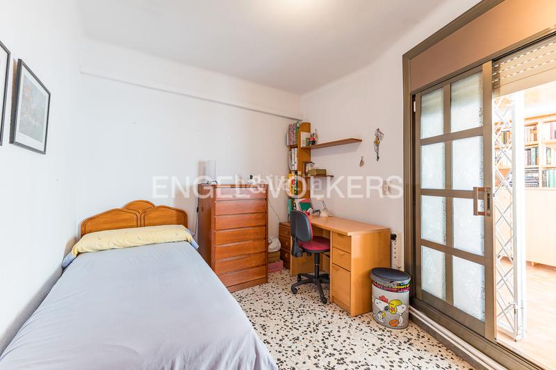Foto 0f103e86-4853-4e11-aa98-d571ecf9d3df. Àtic amb calefacció a Fondo Santa Coloma de Gramenet