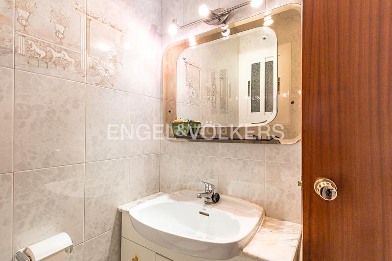 Foto fd048248-c216-4153-bed8-49693d36bb07. Àtic amb calefacció a Fondo Santa Coloma de Gramenet