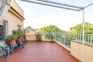 Àtic a Fondo. Amplio ático con terraza privada en santa coloma de gramenet, a