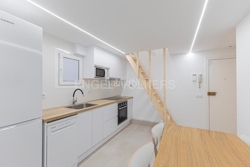 Foto caad81e3-30c9-46b3-b26f-17afc4e6a398. Location appartement avec chauffage dans El Poble Sec - Parc de Montjuïc Barcelona