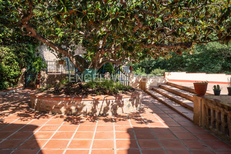 Foto 1801ad52-a2b5-40f0-abc7-6aff2aa0a654. Casa amb calefacció aparcament piscina a Premià de Dalt