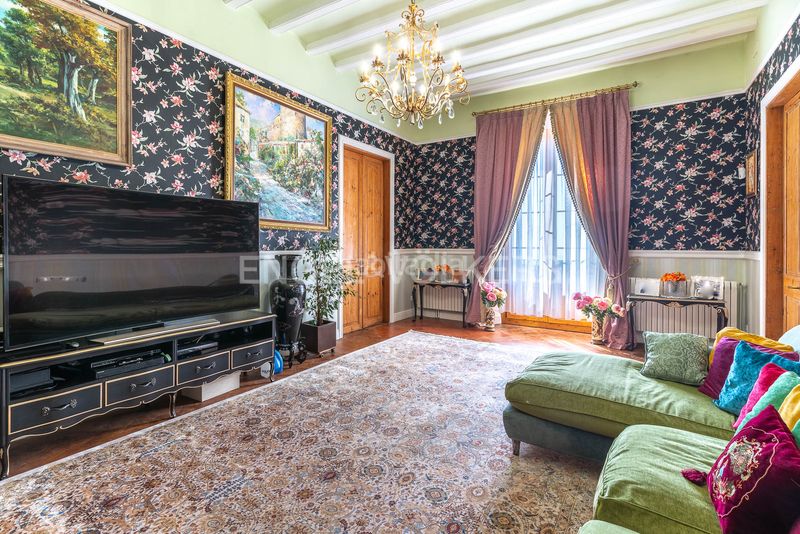 Foto 8ba7c597-e8ab-40b3-b894-f8e8c0e18e6e. Casa amb calefacció aparcament piscina a Premià de Dalt