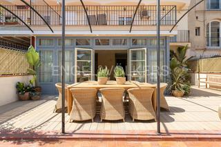 Apartament a Fort Pienc. Espectacular piso reformado con terraza de 100m en passeig de sa