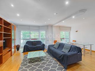 Lloguer Apartament a Dreta de l´Eixample. Piso de calidad y bien distribuido en eixample
