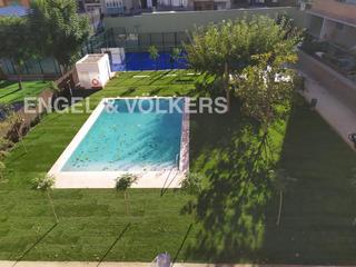 Location Appartement à Poblenou. Estupendo piso con piscina en poblenou