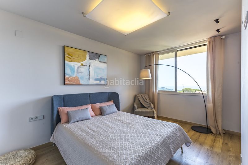 Foto 4cad9b55-9d1e-4d90-9563-712c099e247d. Casa amb calefacció aparcament piscina a Centre Sant Andreu de Llavaneres