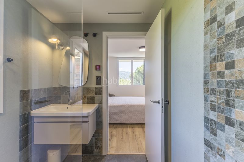 Foto 97ec28b3-f938-4158-b6e6-f97e599cb344. Casa amb calefacció aparcament piscina a Centre Sant Andreu de Llavaneres