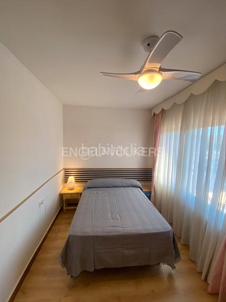 Foto df7e5fc4-4a87-4e64-a52b-3c8867ec8fe5. Alquiler casa adosada magnifica casa pareada con 5 dormitorios dobles en Sitges