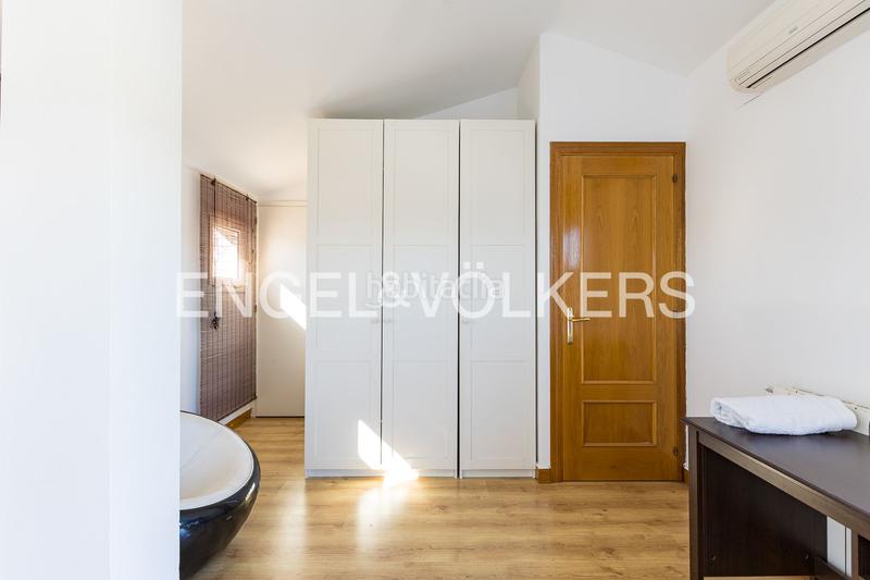 Foto 18461d8e-9b2d-4b90-b446-d99dbd98bca9. Lloguer casa adossada amb calefacció aparcament piscina a Sitges