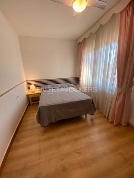 Foto edab2dbf-37f3-41ca-8ed8-74f7b76843c4. Rent semi detached house with heating parking pool in Sitges