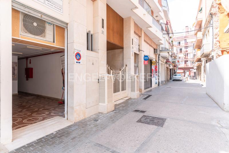Foto 9a34280e-0d9b-4556-aa6d-e6ac513c1b38. Estudio local comercial en galería a pie de calle en Calella