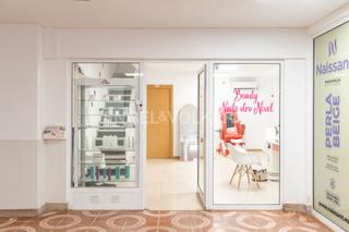 Studio à Calella. Oportunidad única de inversión! local comercial en galería a pie