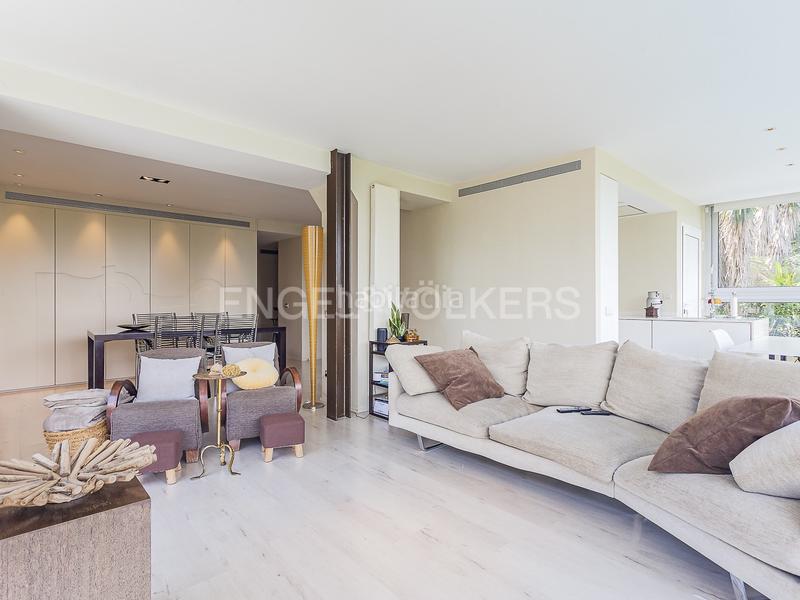 Foto bbd1dfef-b7c5-4586-bfb9-4e8c5d94c0c6. Casa amb calefacció aparcament piscina a Valldoreix Sant Cugat del Vallès