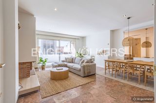 Dúplex a Barri del Centre. Elegante duplex en pleno centro de terrassa con amplia terraza y