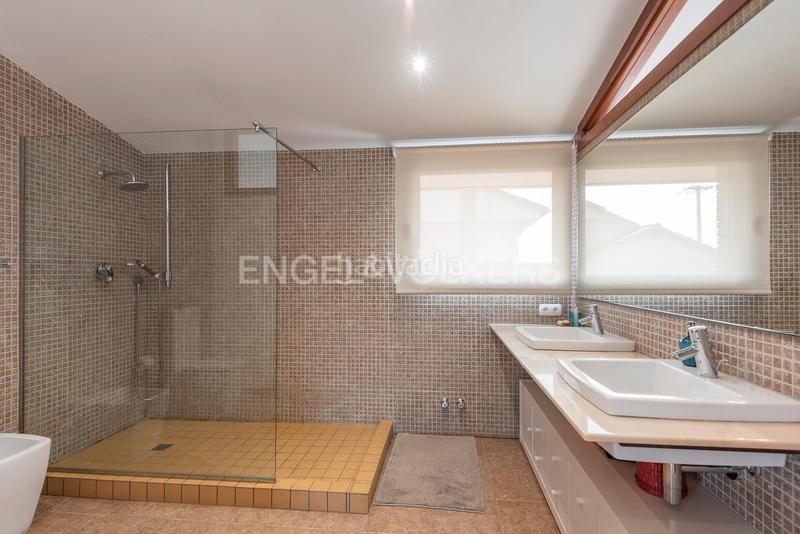 Foto 10636d36-90ad-40fb-84b6-400667e420c7. Maison avec chauffage parking piscine dans Ametlla del Vallès (L´)