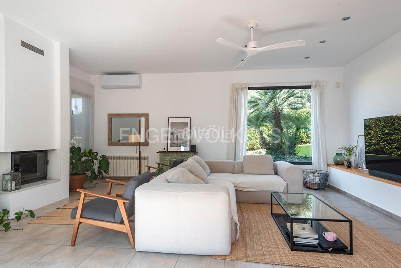 Foto 2c38b837-fbec-41ca-a48e-b9d8ef66dbcf. Maison avec chauffage parking piscine dans Ametlla del Vallès (L´)