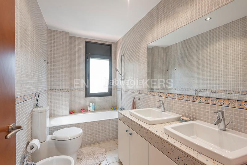 Foto 60e99c53-e6be-4f70-ae62-922e557f3c4c. Maison avec chauffage parking piscine dans Ametlla del Vallès (L´)