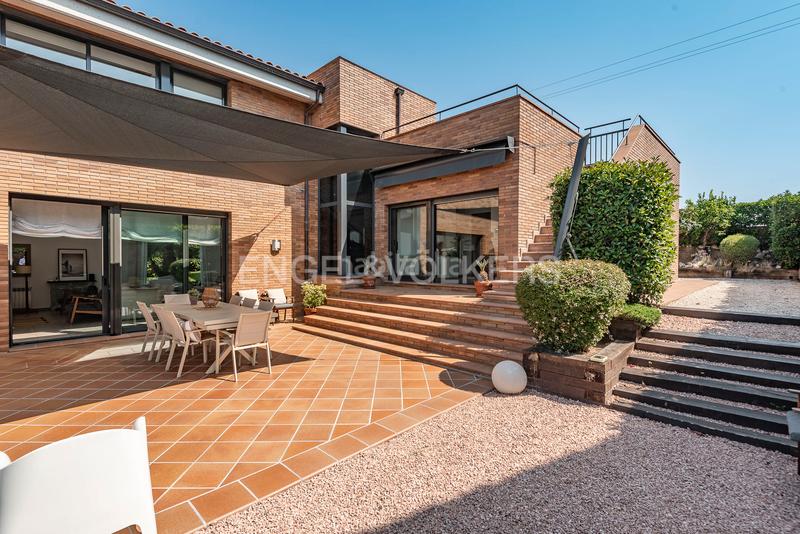 Foto 90c76da4-37ae-438b-9931-463f43a52076. Maison avec chauffage parking piscine dans Ametlla del Vallès (L´)