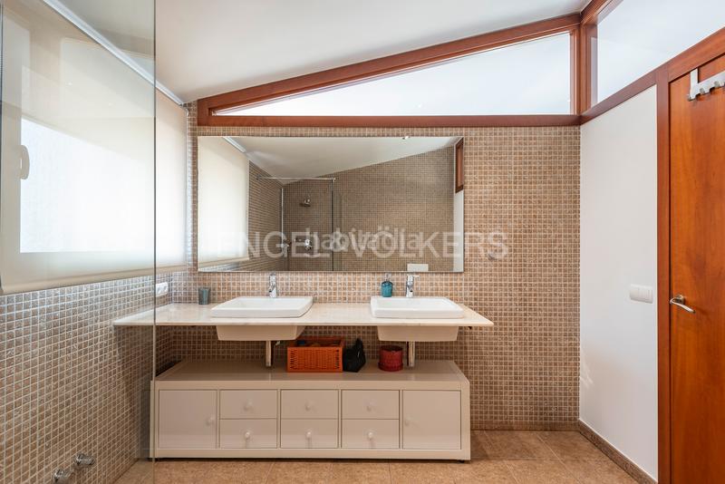 Foto b54c91f4-682c-4e7b-a675-e293855f421e. Maison avec chauffage parking piscine dans Ametlla del Vallès (L´)