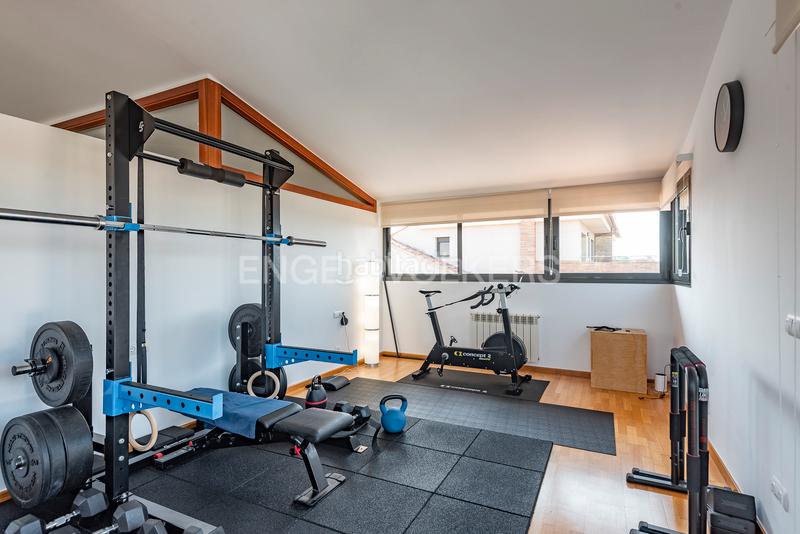 Foto f62f04fc-0ba1-4083-9acf-cacf459f826f. Maison avec chauffage parking piscine dans Ametlla del Vallès (L´)