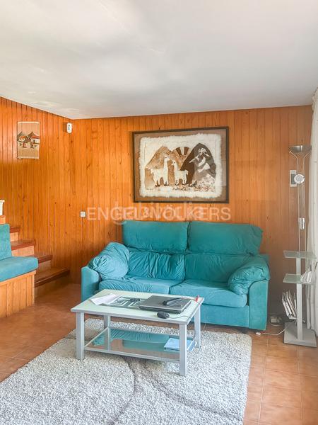 Foto 10788b97-1a5d-4bd7-8b77-c5c489d2d939. Rent house with heating parking in Cabrils