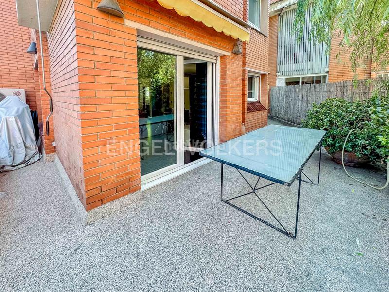 Foto 04d69c2b-4e1f-4470-9530-91f92bfdc73a. Location appartement avec chauffage parking dans Eixample Sant Cugat del Vallès