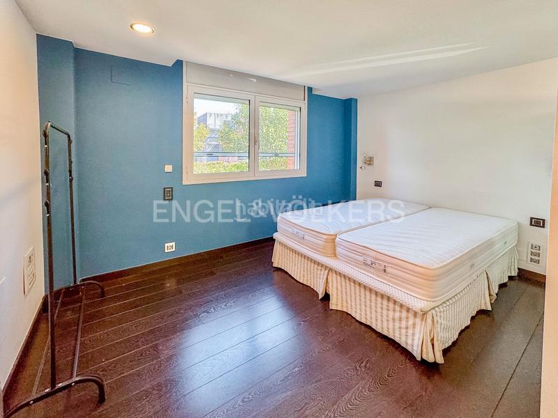 Foto ee0c5e6b-fcbe-4e9f-b9ec-fa46a19a5878. Location appartement avec chauffage parking dans Eixample Sant Cugat del Vallès