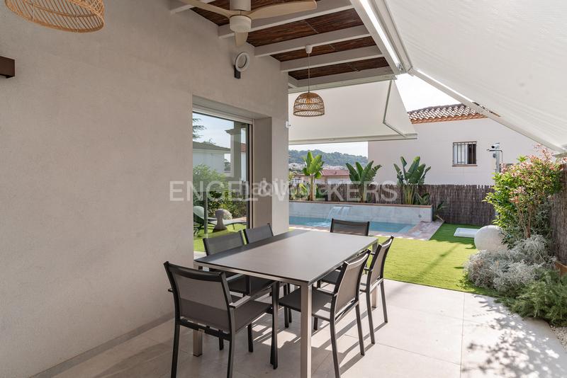 Foto 835c5404-7238-45e7-a1c4-fa4457a8ed55. Casa fantastica casa unifamiliar con piscina en Pinemar Pineda de Mar