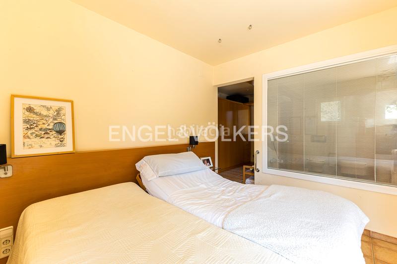 Foto 44d11f56-a2b2-4b7e-85c4-bdcf772fc4d7. Casa preciosa casa con piscina y gran terreno en can font en Castellar del Vallès