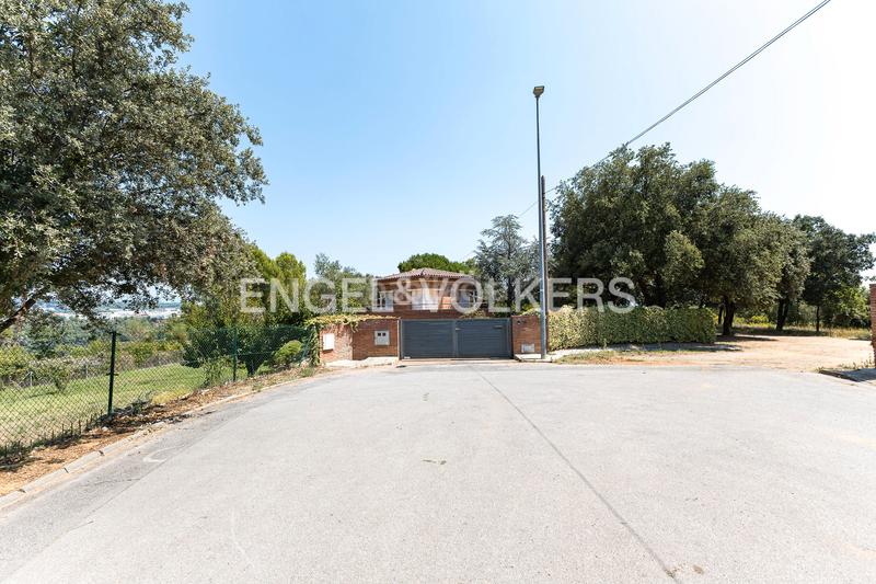 Foto 95373655-432d-446c-8883-5713fe8872cc. Casa preciosa casa con piscina y gran terreno en can font en Castellar del Vallès