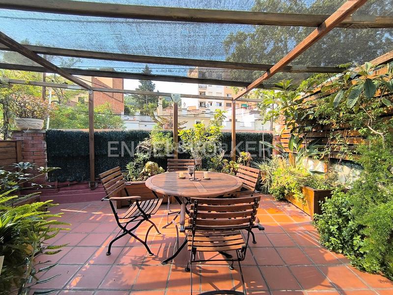 Foto 9c0318a2-54ab-4663-9bd8-8fec4a88911c. Miete dachwohnung mit heizung in La Font d´en Fargues Barcelona