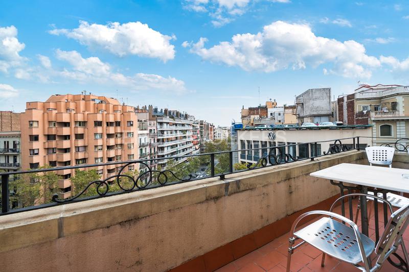 Foto 1d04b0c1-2e8d-43e1-a53c-399f0f1dbc87. Apartament amb calefacció a La Nova Esquerra de l´Eixample Barcelona