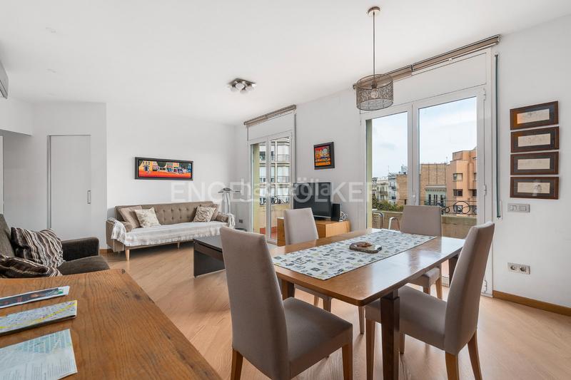 Foto 4d936f0f-51e2-472f-9533-3832e901a96d. Apartament amb calefacció a La Nova Esquerra de l´Eixample Barcelona