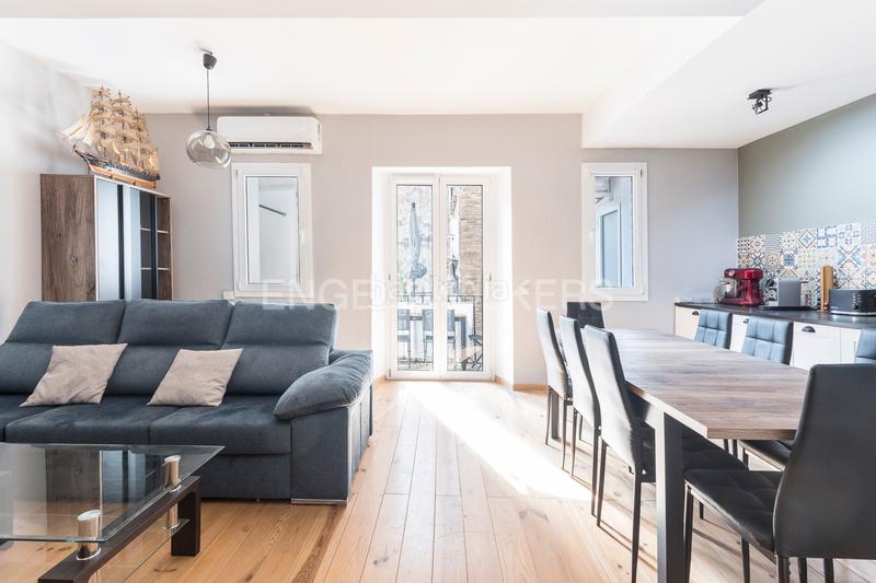 Foto 5e4196e9-2b10-4cec-a175-f3bde0930f54. Location appartement avec chauffage dans Raval Barcelona