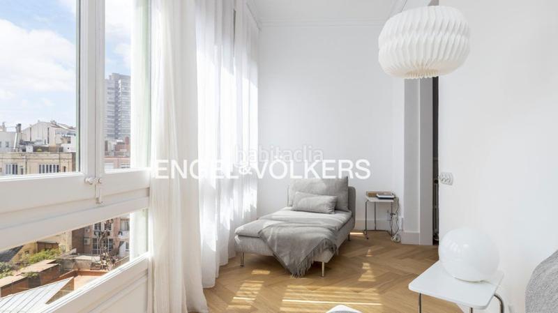 Foto 04d58680-fc9a-4376-9e77-af541dfd725c. Piccolo appartamento con riscaldamento in L´Antiga Esquerra de l´Eixample Barcelona