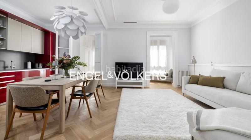 Foto 96254344-110a-487c-9b1d-11fc01ed0dde. Piccolo appartamento con riscaldamento in L´Antiga Esquerra de l´Eixample Barcelona