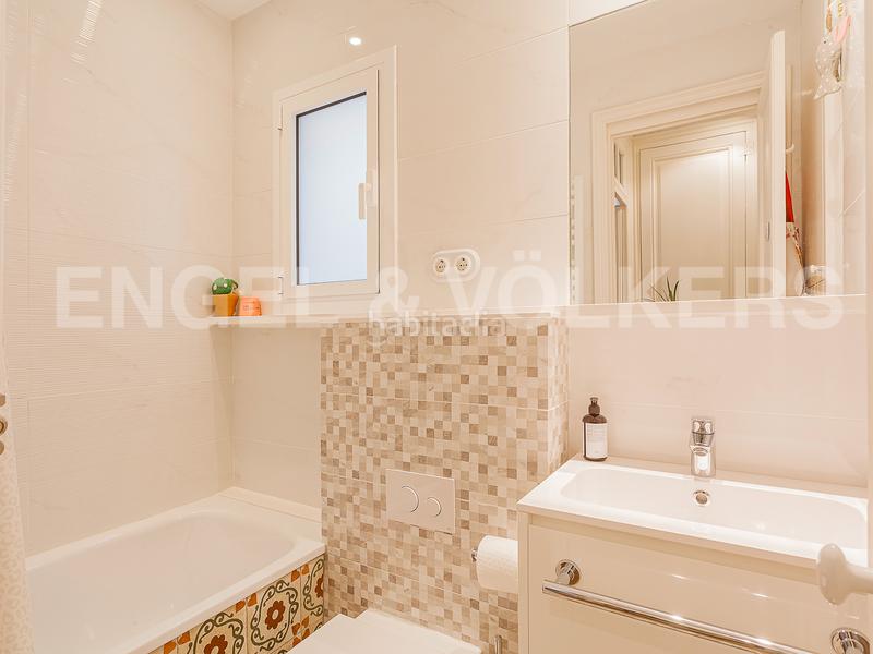 Foto a47dfbdf-7c4c-4895-9785-6968820c3159. Piccolo appartamento con riscaldamento in L´Antiga Esquerra de l´Eixample Barcelona